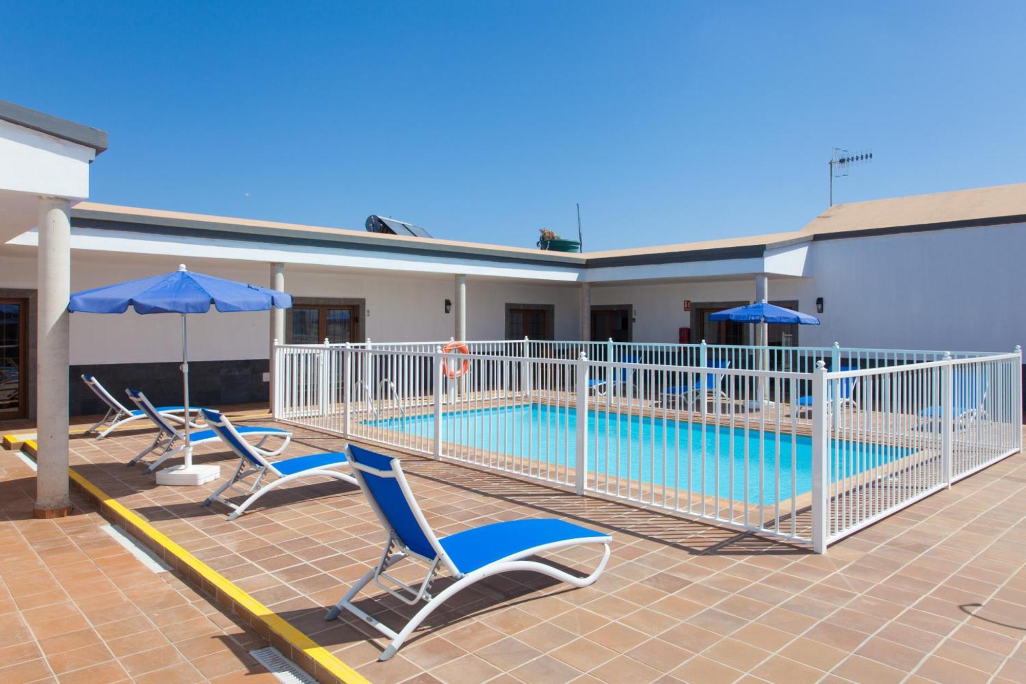 Apartment & Tao Mazo