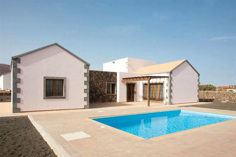 Apartment & Tao Mazo *