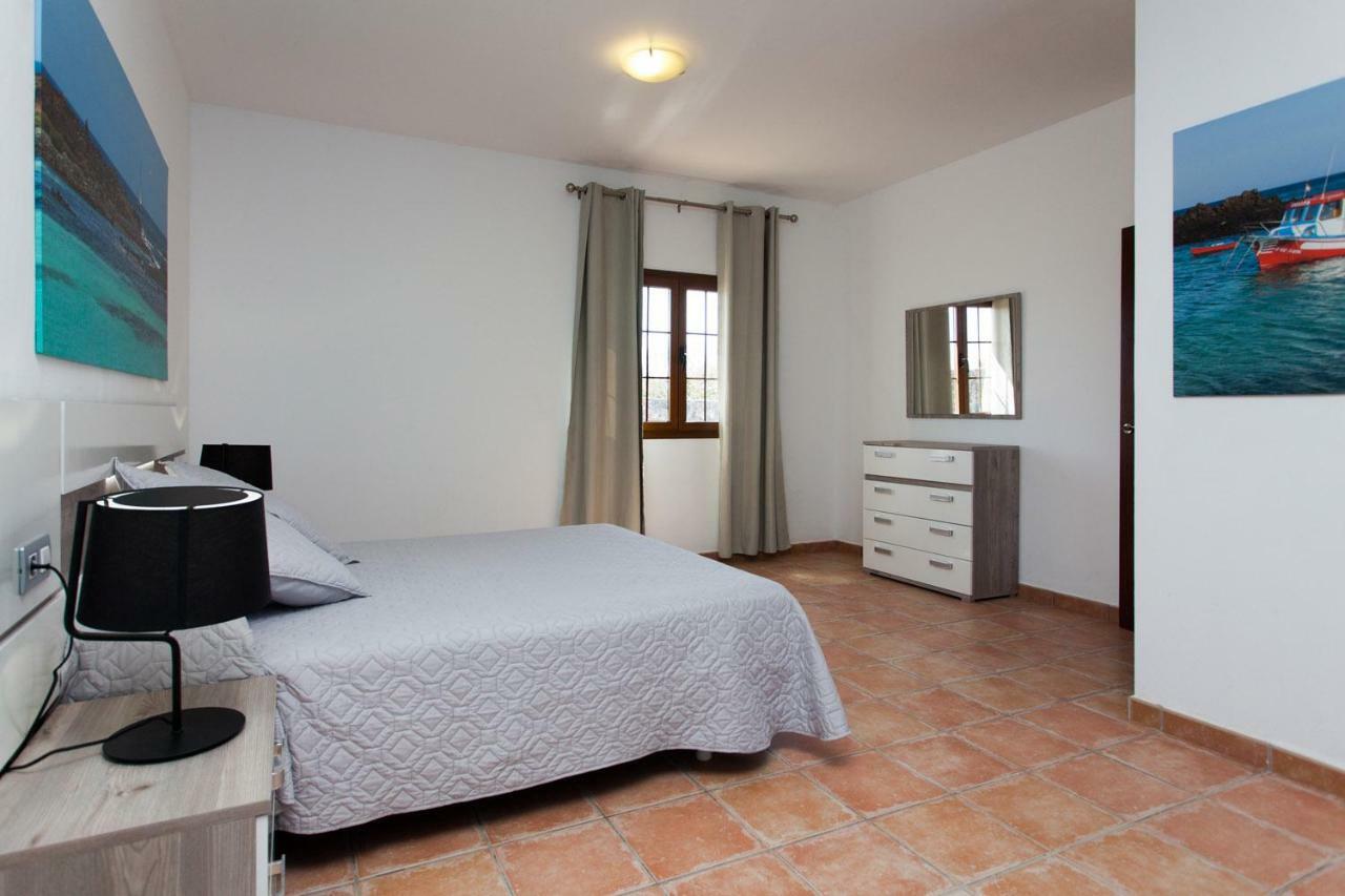 Apartment & Tao Mazo Lajares
